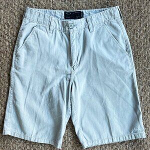 Oakley Men’s Chino Shorts Size: 32
